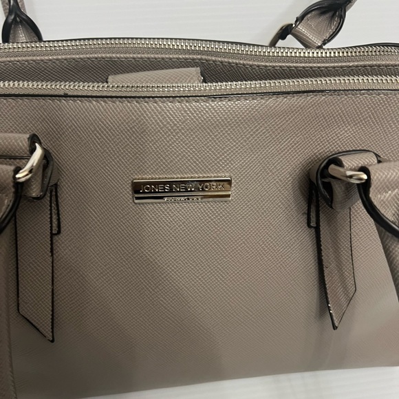 Jones New York signature handbag gray - Picture 11 of 11